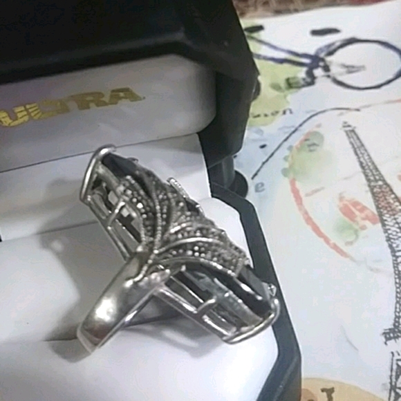 HUGE🔥Black BOLD onyx stone ring.🌟 - Picture 2 of 10